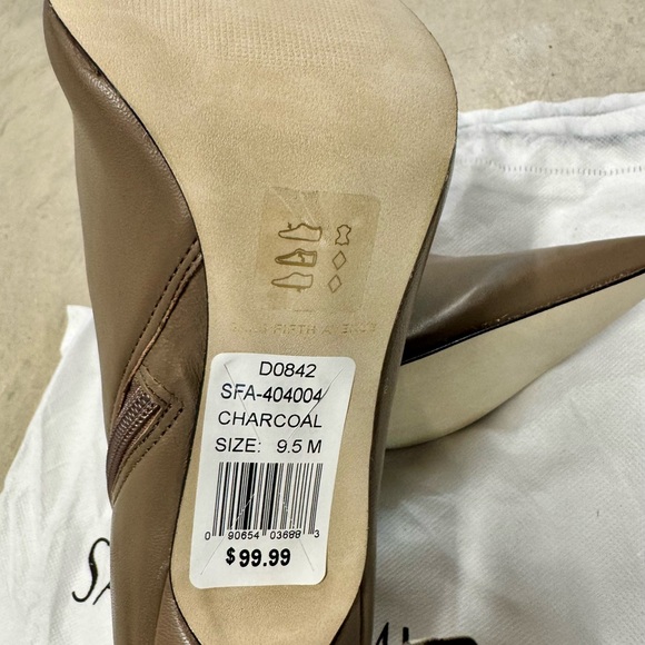 NWT W/O Box Saks Fifth Ave Taupe Color Leather Stiletto Heel Ankle Boots - Picture 8 of 8